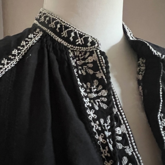 Madewell Embroidered Camelia Top - Picture 4 of 5